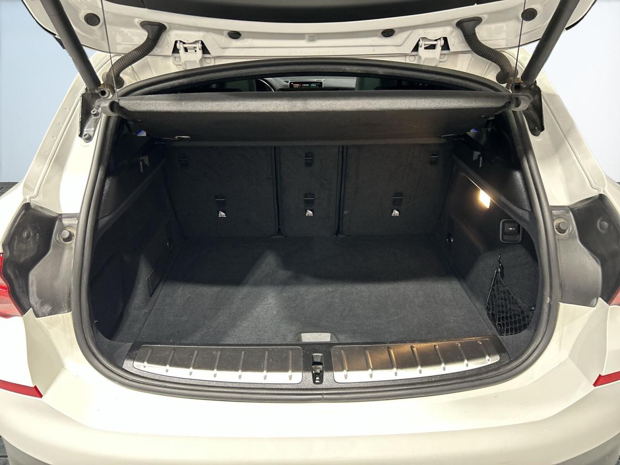 2018 BMW X2 XDrive28i / NAVI / Sunroof / Leather / Clean Carfa Photo