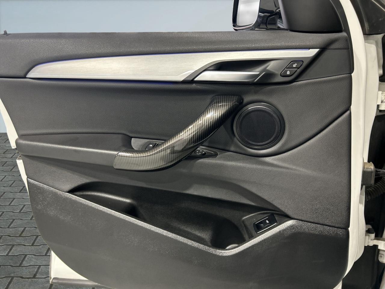 2018 BMW X2 XDrive28i / NAVI / Sunroof / Leather / Clean Carfa Photo