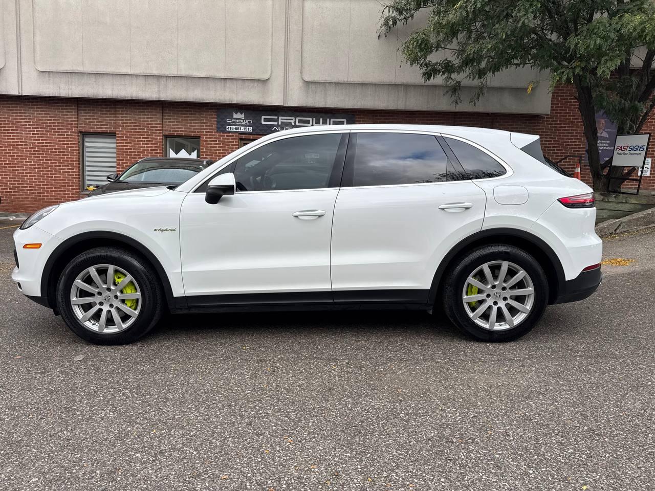 2022 Porsche Cayenne E-Hybrid AWD, premium pkg, assistance pkg Photo4