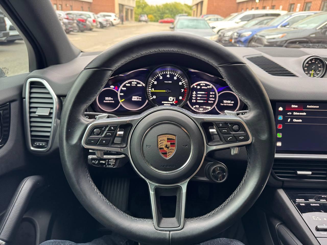 2022 Porsche Cayenne E-Hybrid AWD, premium pkg, assistance pkg Photo