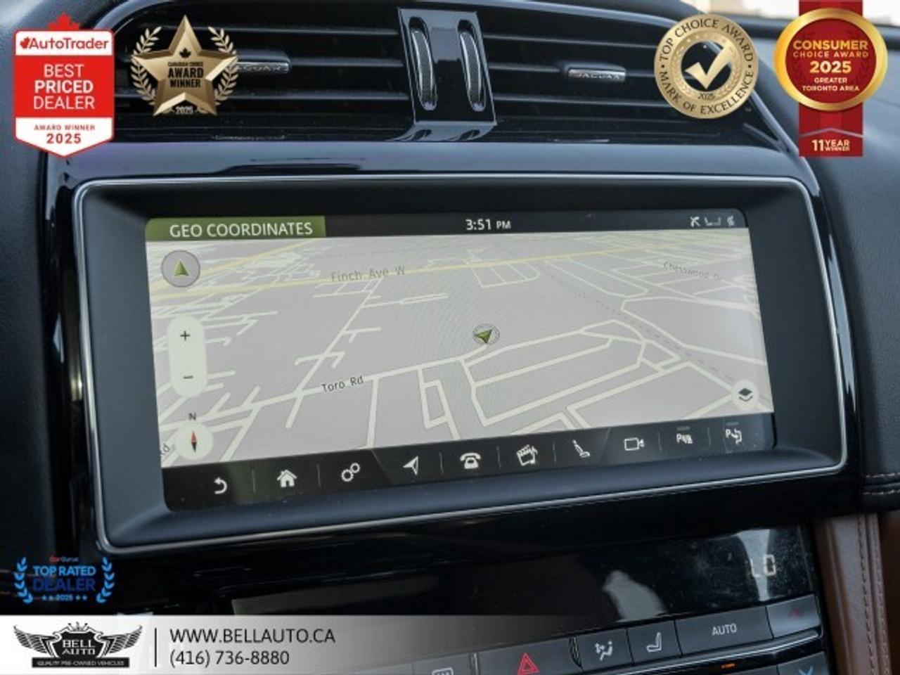 2020 Jaguar F-PACE SVR   PANO   B.SPOT   B.CAM   MMRY & PWR LTHR   NO Photo3