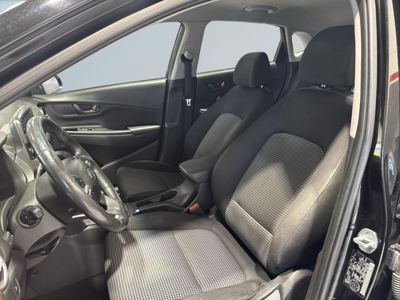 2020 Hyundai KONA Preferred / Cruise Control / Carplay / AndroidAuto Photo