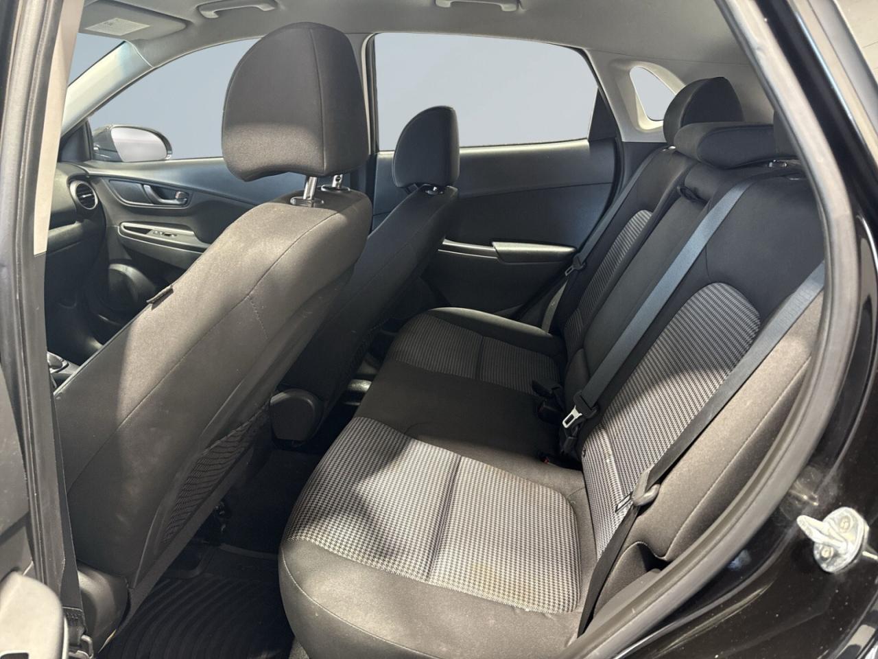 2020 Hyundai KONA Preferred / Cruise Control / Carplay / AndroidAuto Photo