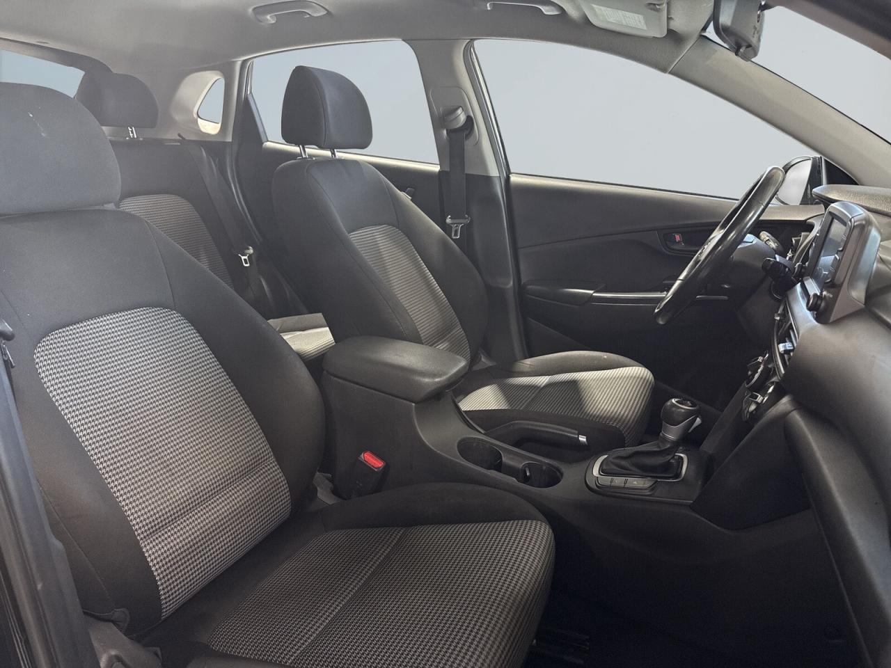 2020 Hyundai KONA Preferred / Cruise Control / Carplay / AndroidAuto Photo