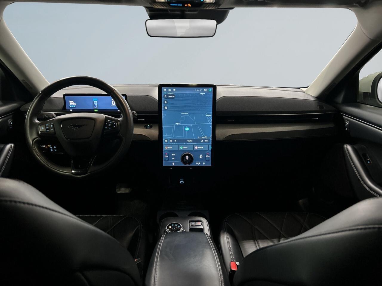 2021 Ford Mustang Mach-E Mach E Select AWD / NAVI / Leather / Drive Assist Photo