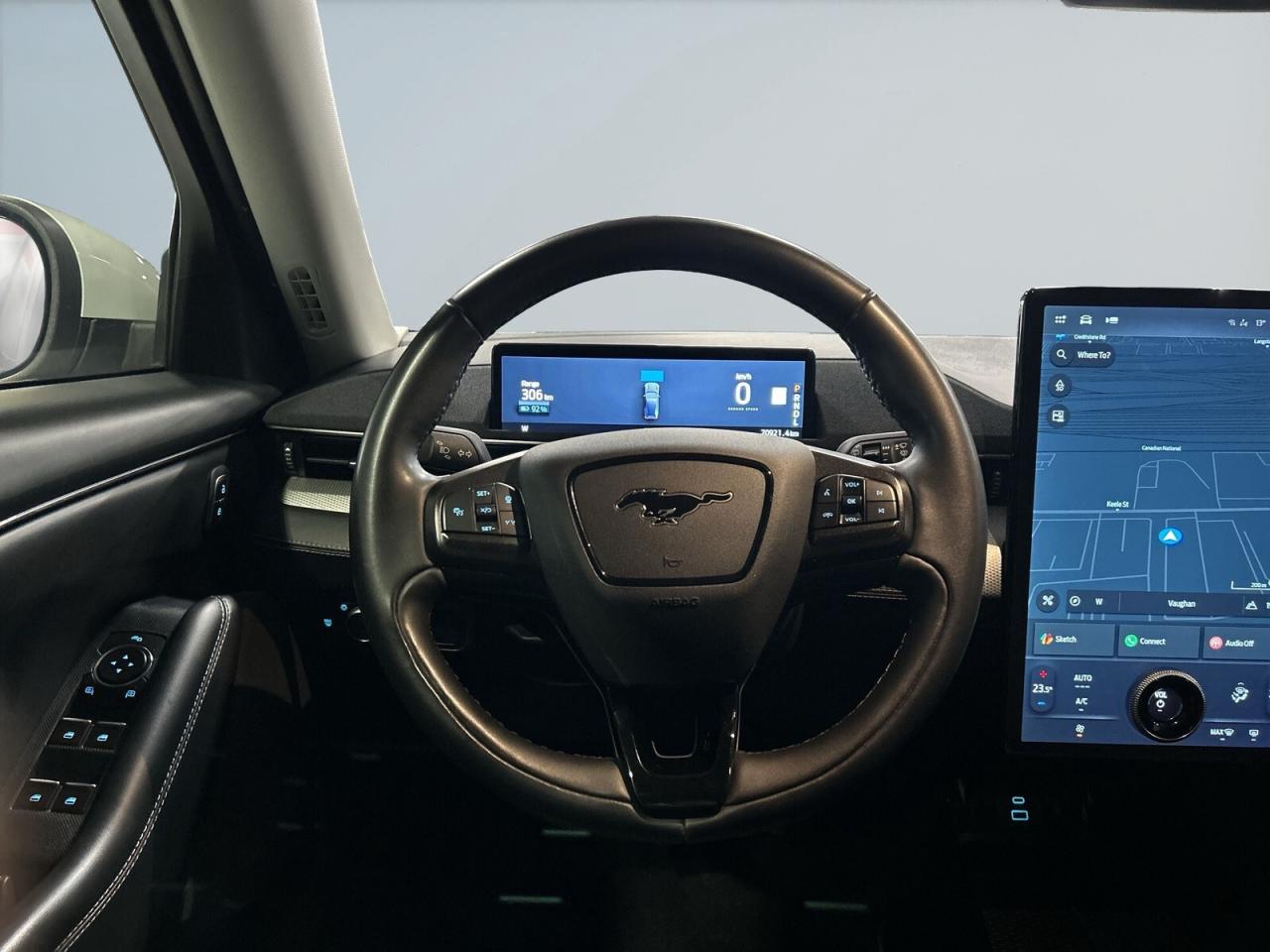 2021 Ford Mustang Mach-E Mach E Select AWD / NAVI / Leather / Drive Assist Photo