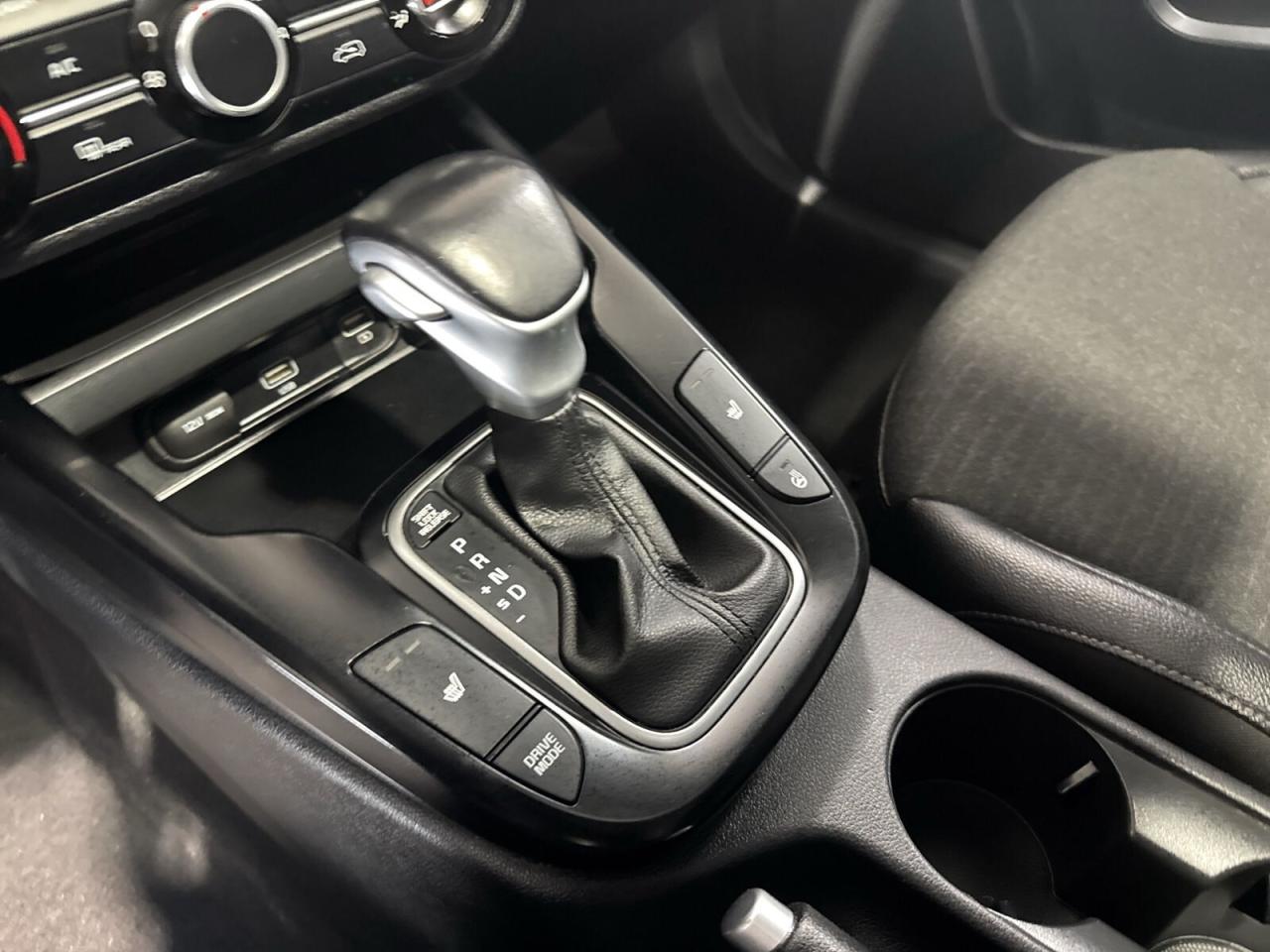 2021 Kia Soul EX / Sunroof / Lane Depart / Blind Spot / Back Up Photo