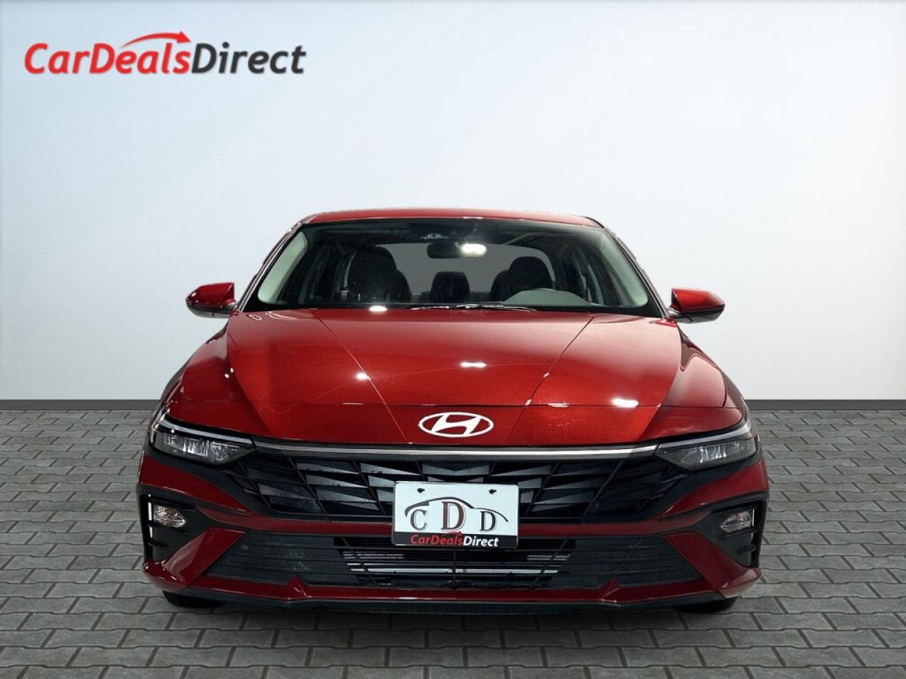 2025 Hyundai Elantra Preferred / Tech Pkg / Sunroof / Lane Assist / Dri Photo