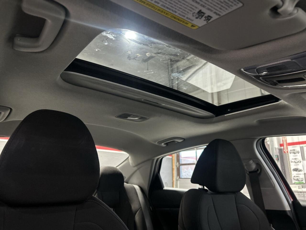 2025 Hyundai Elantra Preferred / Tech Pkg / Sunroof / Lane Assist / Dri Photo