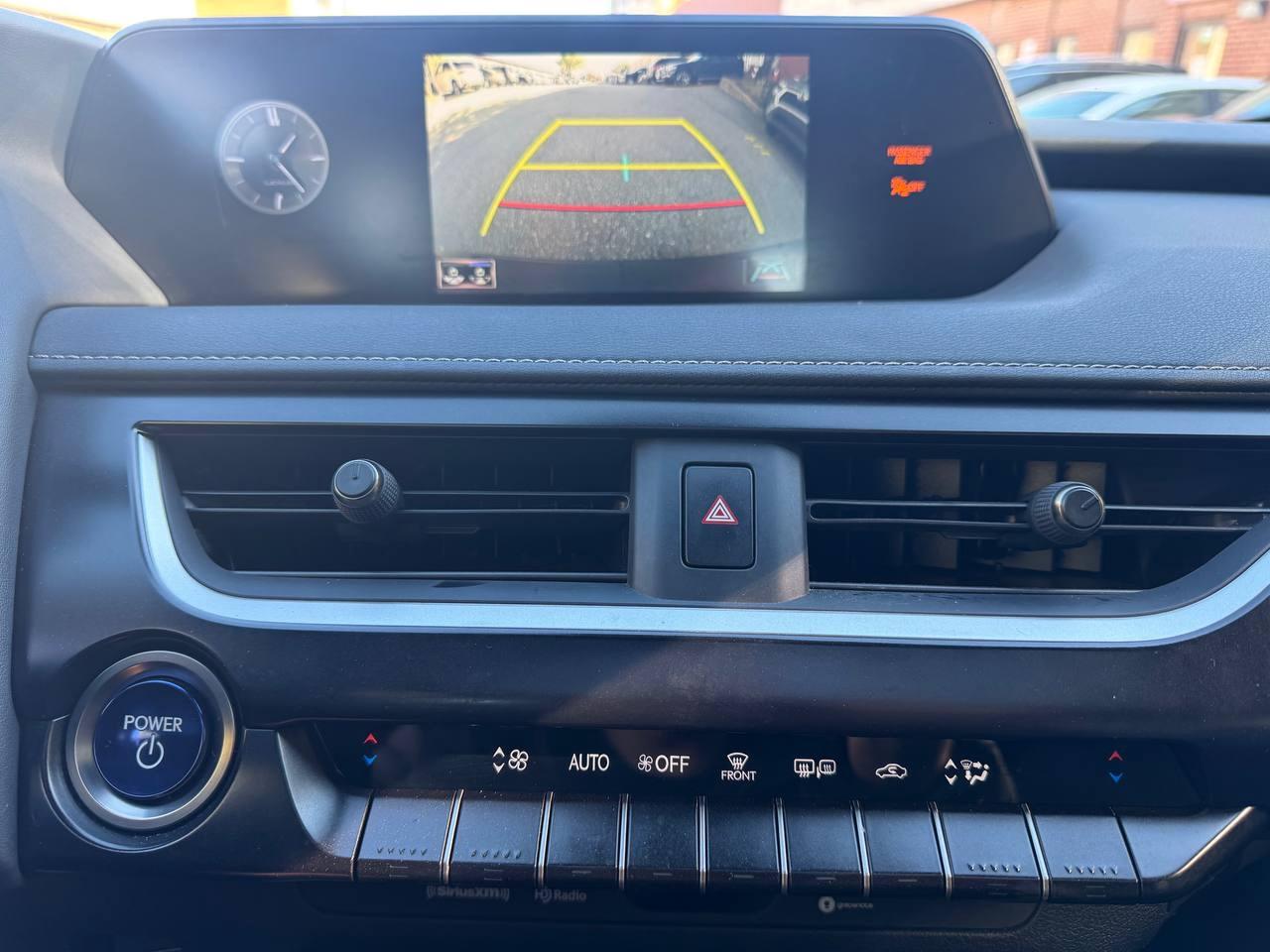 2022 Lexus UX UX 250h CVT, PREMIUM PACKAGE, NO ACCIDENT Photo