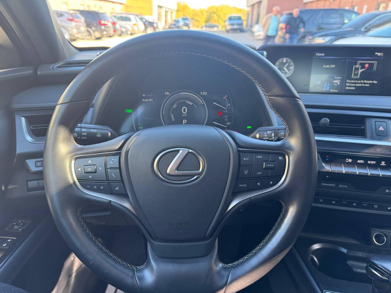 2022 Lexus UX UX 250h CVT, PREMIUM PACKAGE, NO ACCIDENT Photo