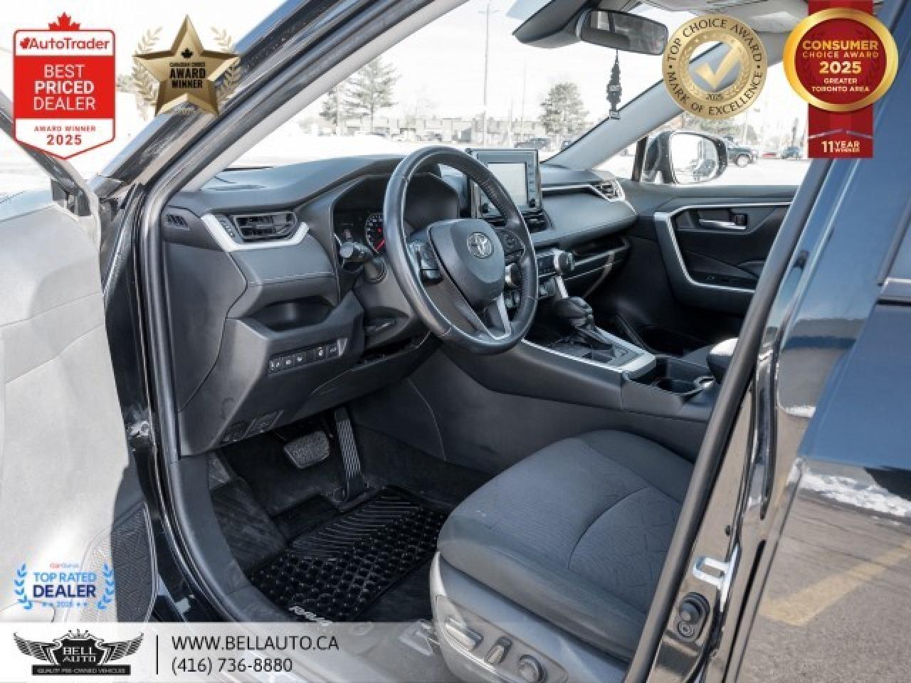 2019 Toyota RAV4 XLE   B.CAM   SUNROOF   DRIVEMODES   HTD SEATS   N Photo
