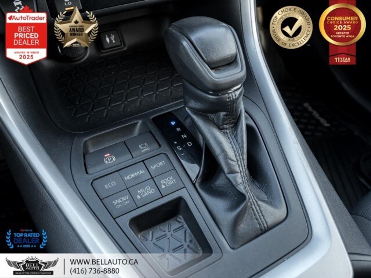 2019 Toyota RAV4 XLE   B.CAM   SUNROOF   DRIVEMODES   HTD SEATS   N Photo
