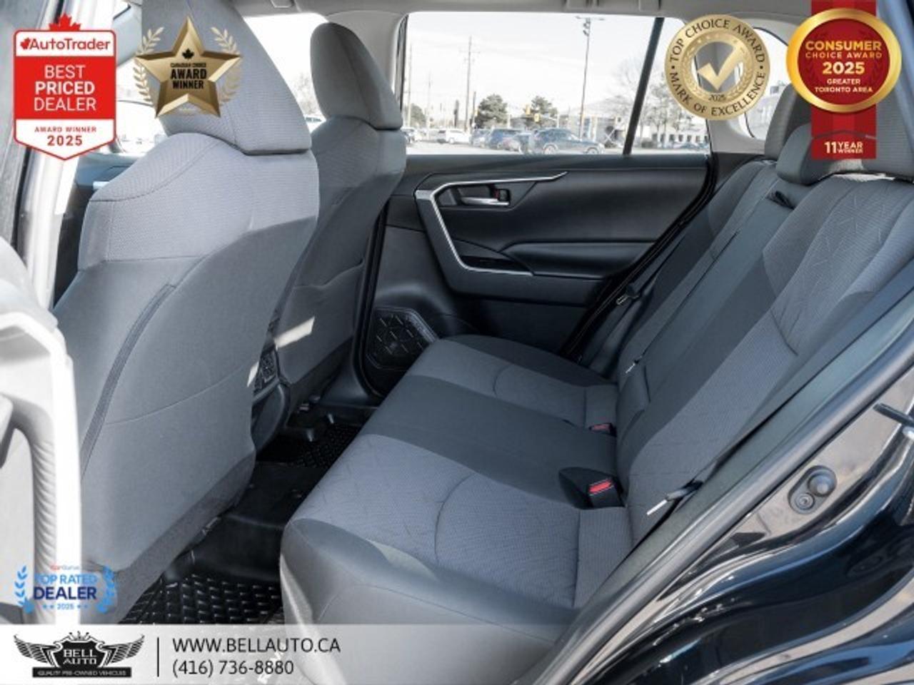 2019 Toyota RAV4 XLE   B.CAM   SUNROOF   DRIVEMODES   HTD SEATS   N Photo