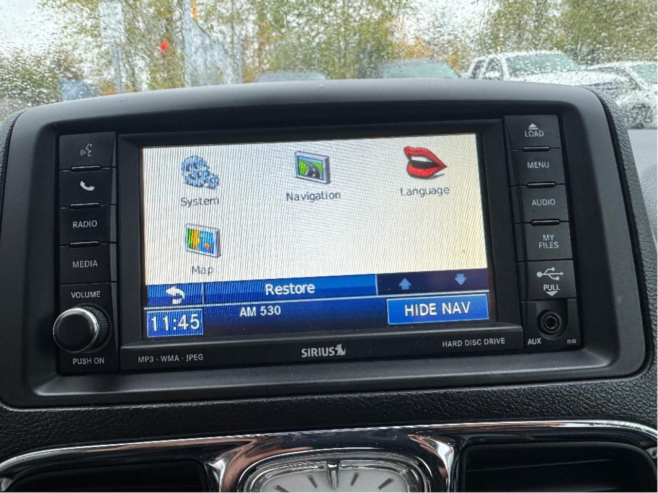 2011 Chrysler Town & Country Limited Photo