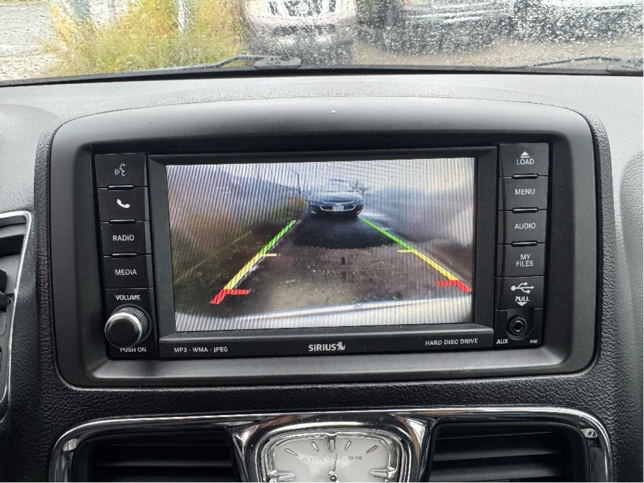 2011 Chrysler Town & Country Limited Photo