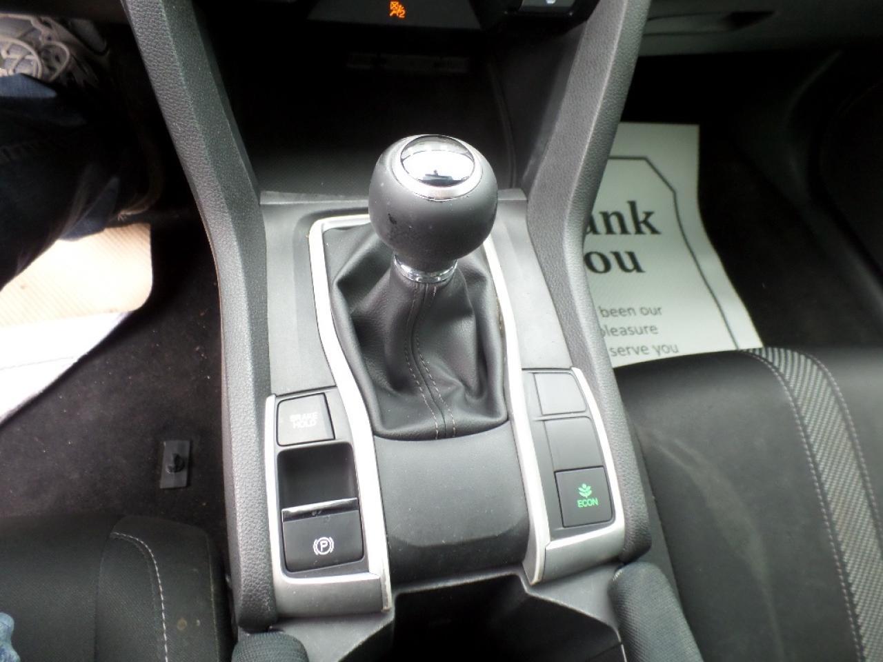 2016 Honda Civic Sedan 4dr Man LX Photo