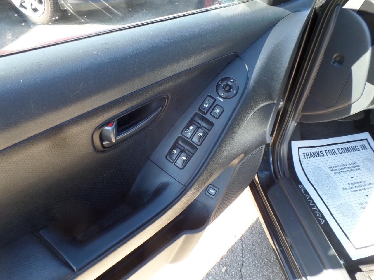 2009 Hyundai Elantra 4DR SDN AUTO GL Photo