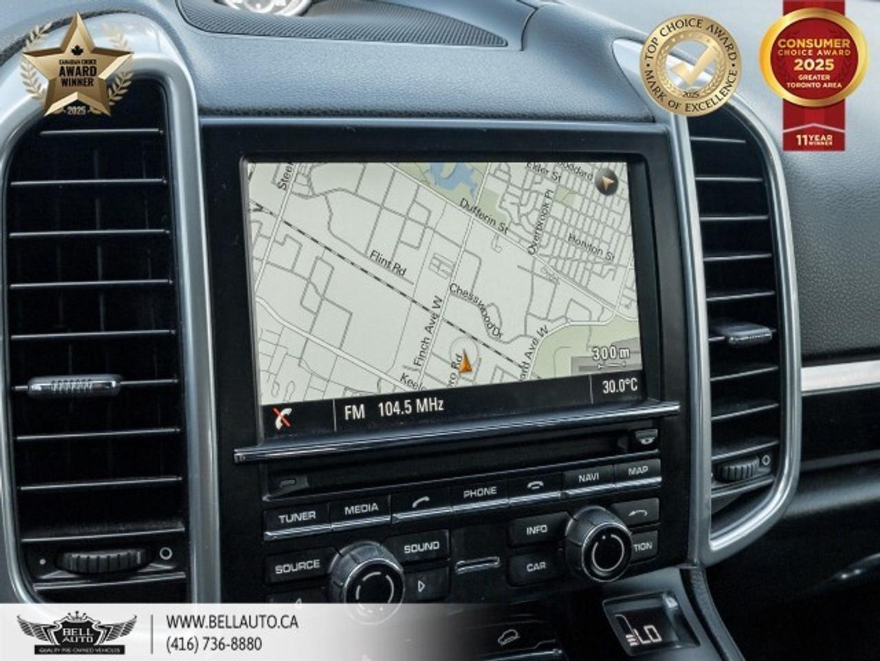 2016 Porsche Cayenne S E-Hybrid   SPRTCHRNPKG   PRMPLSPKG   PANO   BOSE Photo3