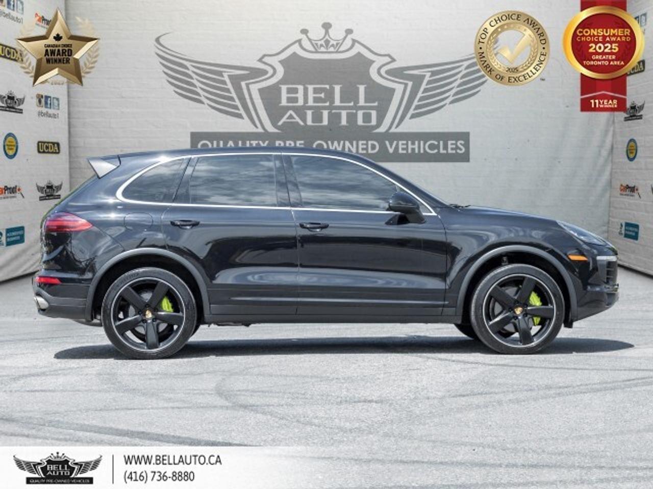 2016 Porsche Cayenne S E-Hybrid   SPRTCHRNPKG   PRMPLSPKG   PANO   BOSE Photo