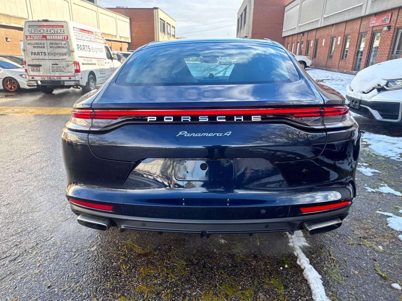 2021 Porsche Panamera 4, AWD, PANORAMIC ROOF, NO ACCIDENT Photo