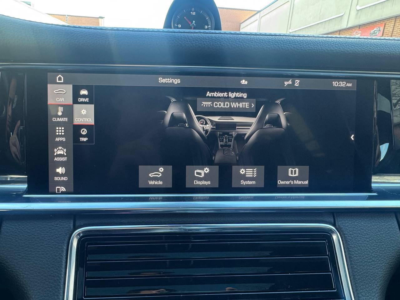 2021 Porsche Panamera 4, AWD, PANORAMIC ROOF, NO ACCIDENT Photo