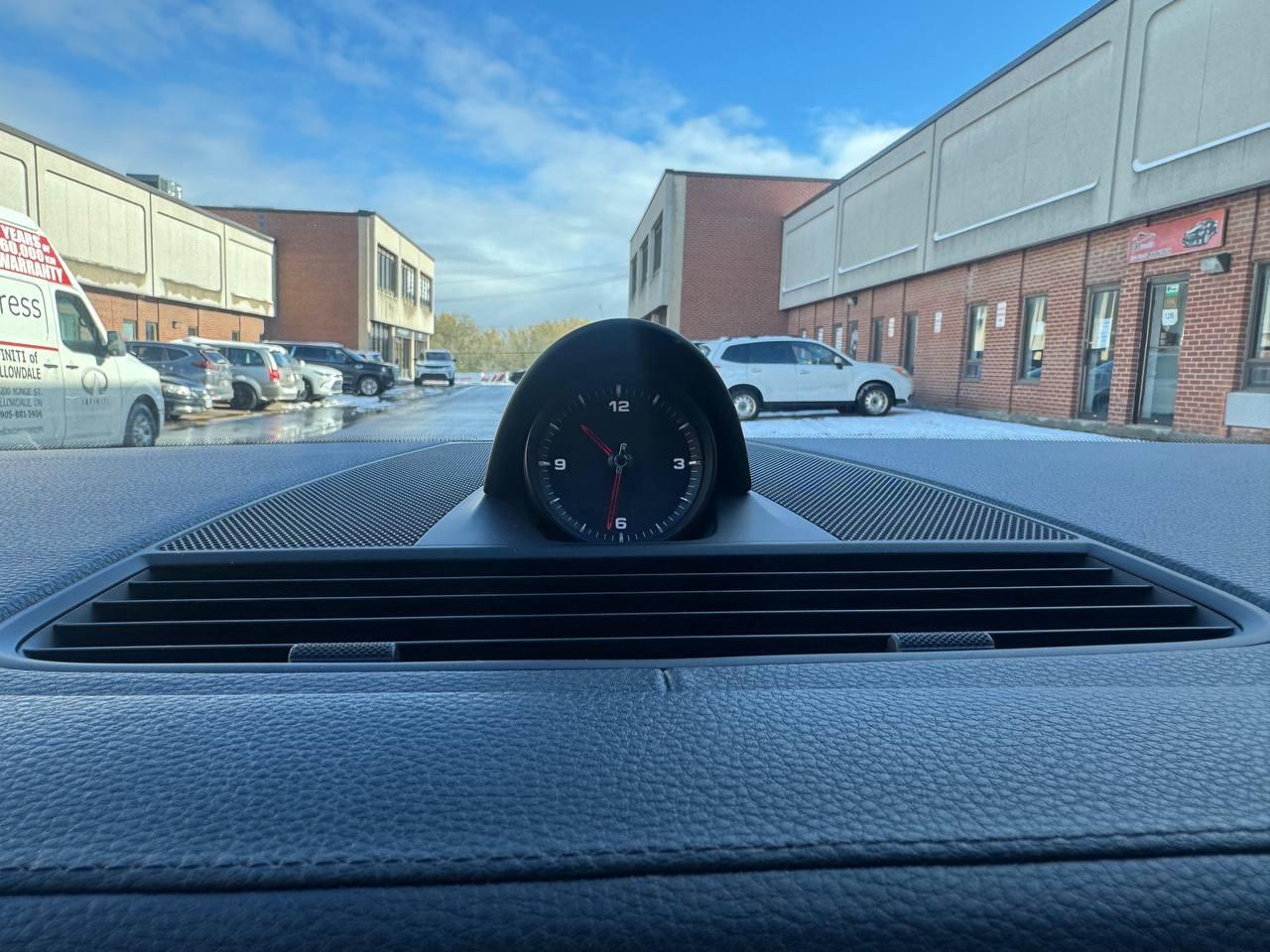 2021 Porsche Panamera 4, AWD, PANORAMIC ROOF, NO ACCIDENT Photo