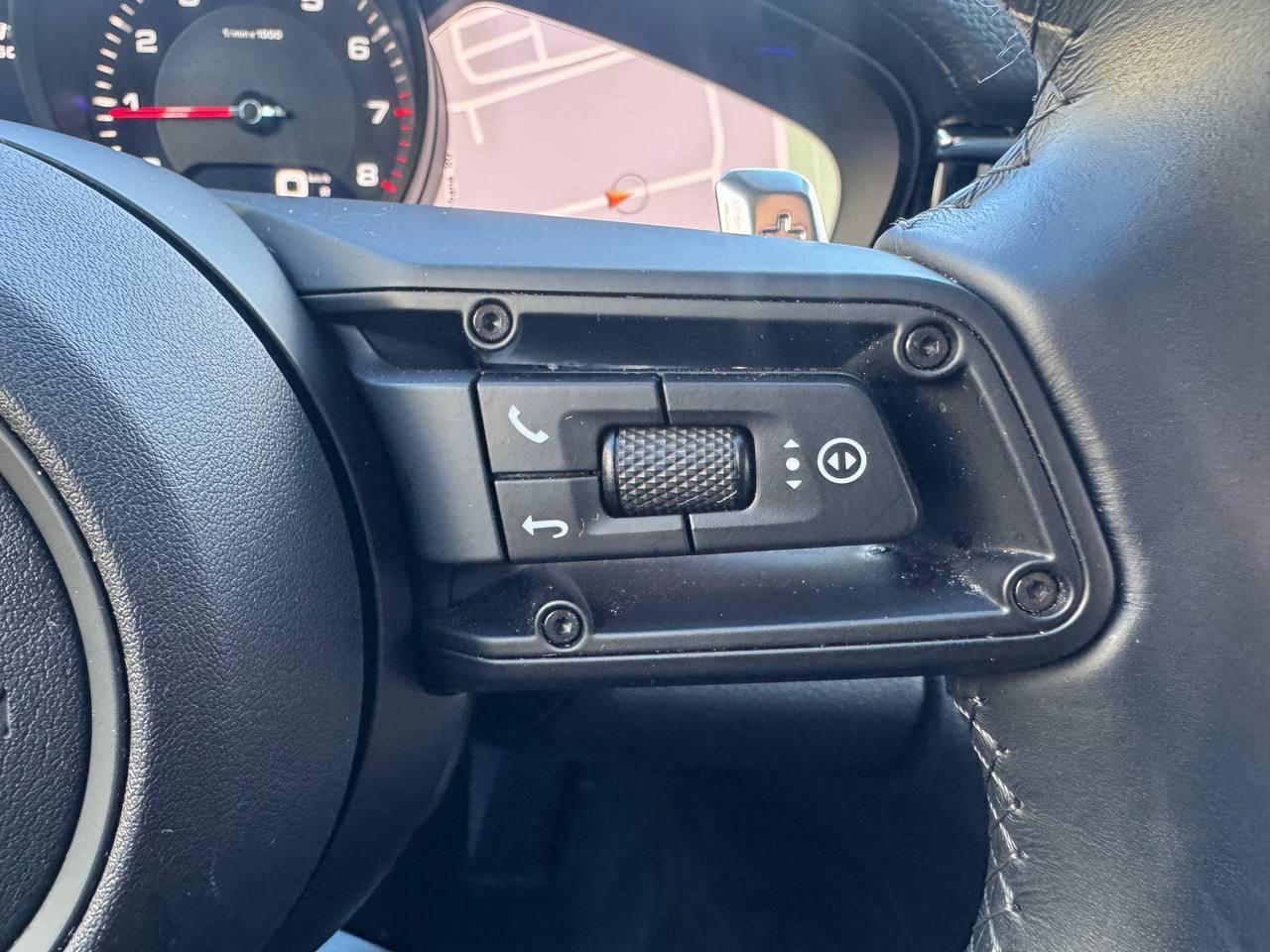 2021 Porsche Panamera 4, AWD, PANORAMIC ROOF, NO ACCIDENT Photo