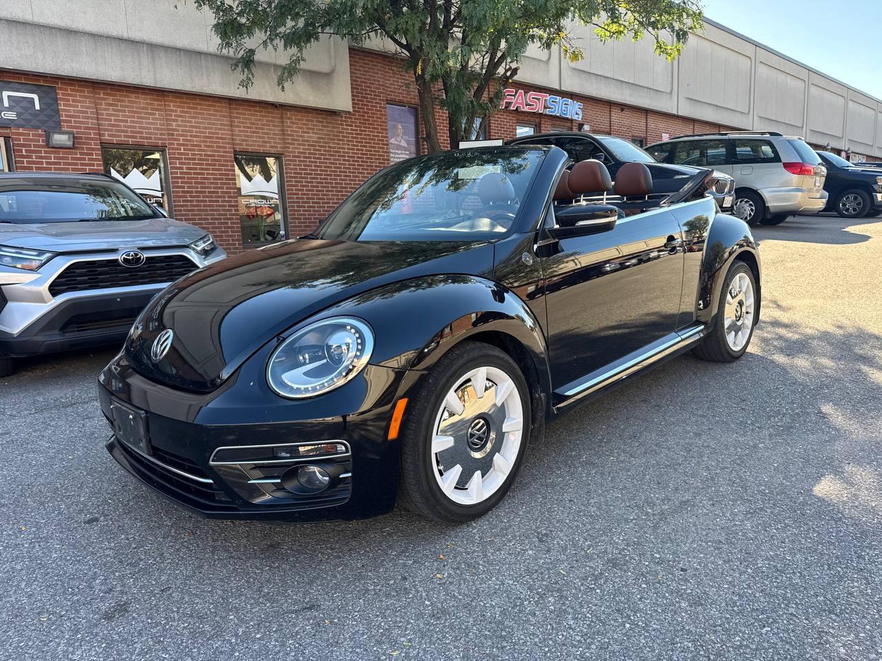 2019 Volkswagen Beetle Wolfsburg Edition Auto, CONVERTIBLE Photo