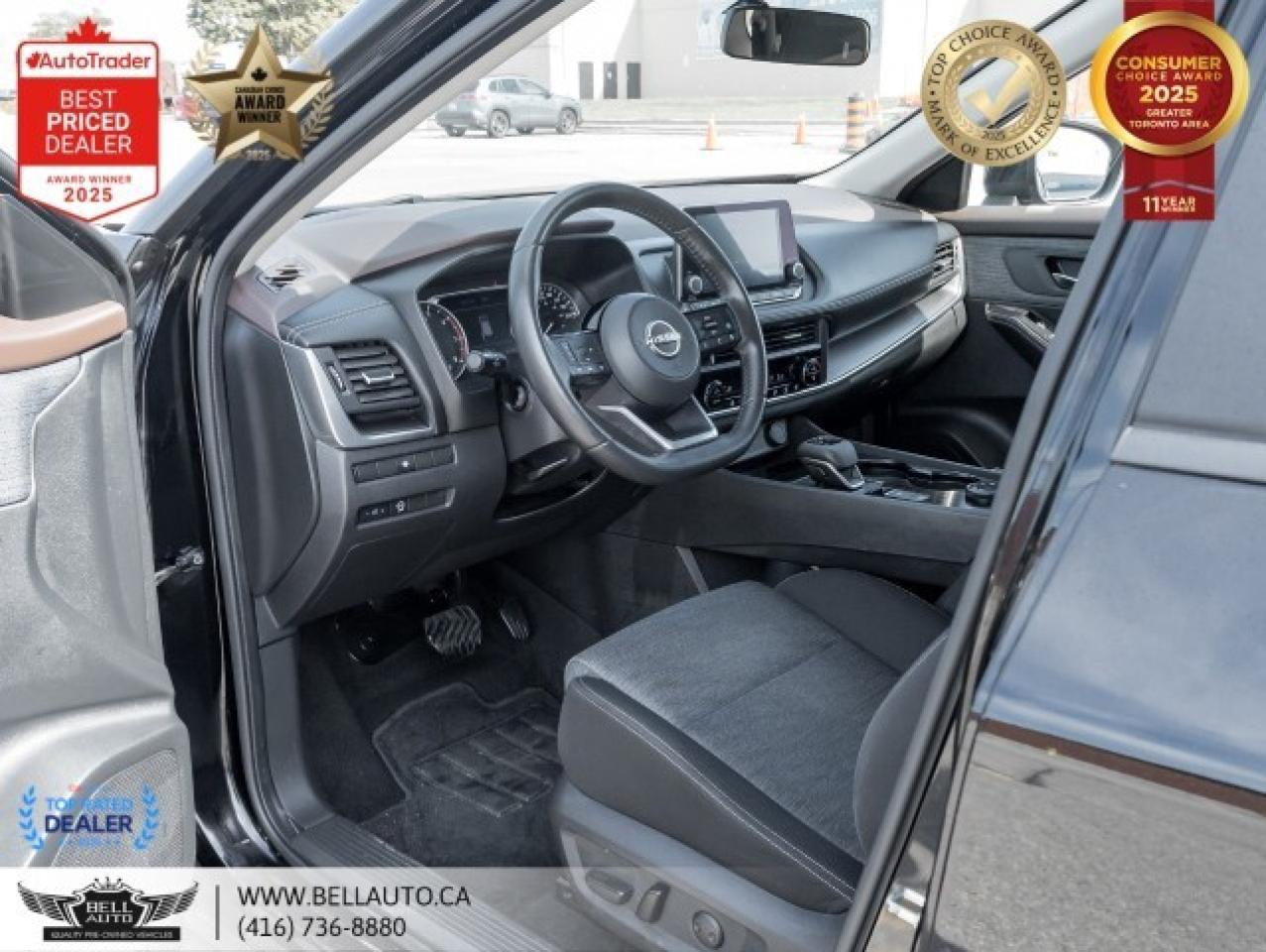 2023 Nissan Rogue SV Moonroof   PANO   HTD & PWR SEATS   B.CAM   B.S Photo