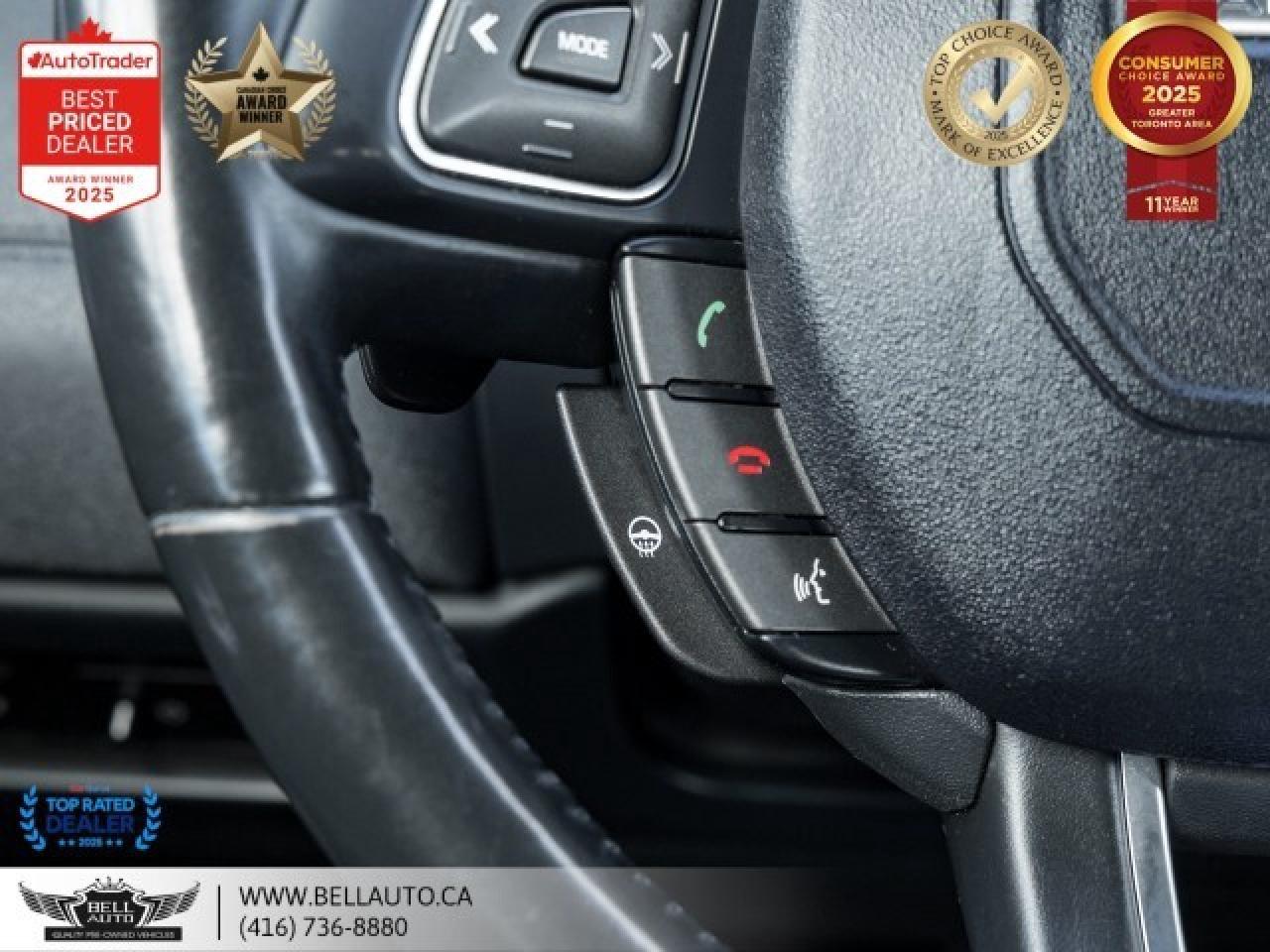 2017 Land Rover Range Rover Evoque SE   NAVI   B.CAM   MERIDIAN   PANO   NOACCIDENT Photo