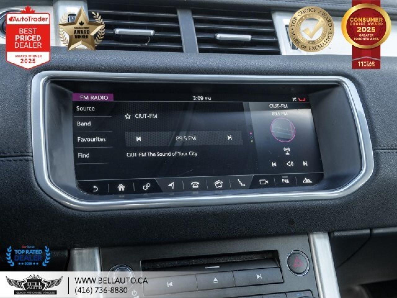 2017 Land Rover Range Rover Evoque SE   NAVI   B.CAM   MERIDIAN   PANO   NOACCIDENT Photo