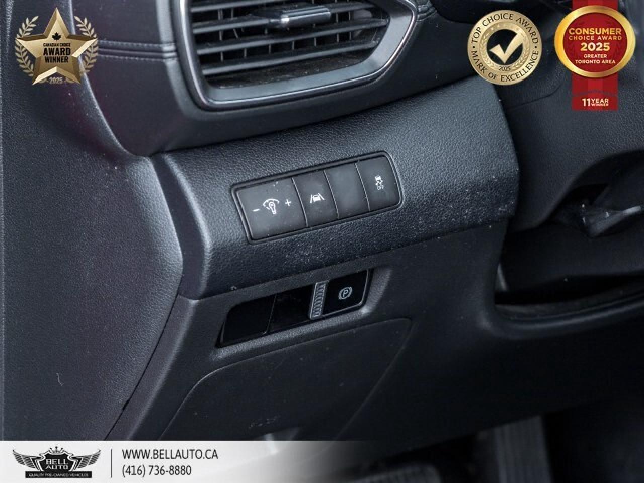 2021 Hyundai Santa Fe Preferred   SEL   APPLECAR   B.CAM   BSPOT   AWD Photo