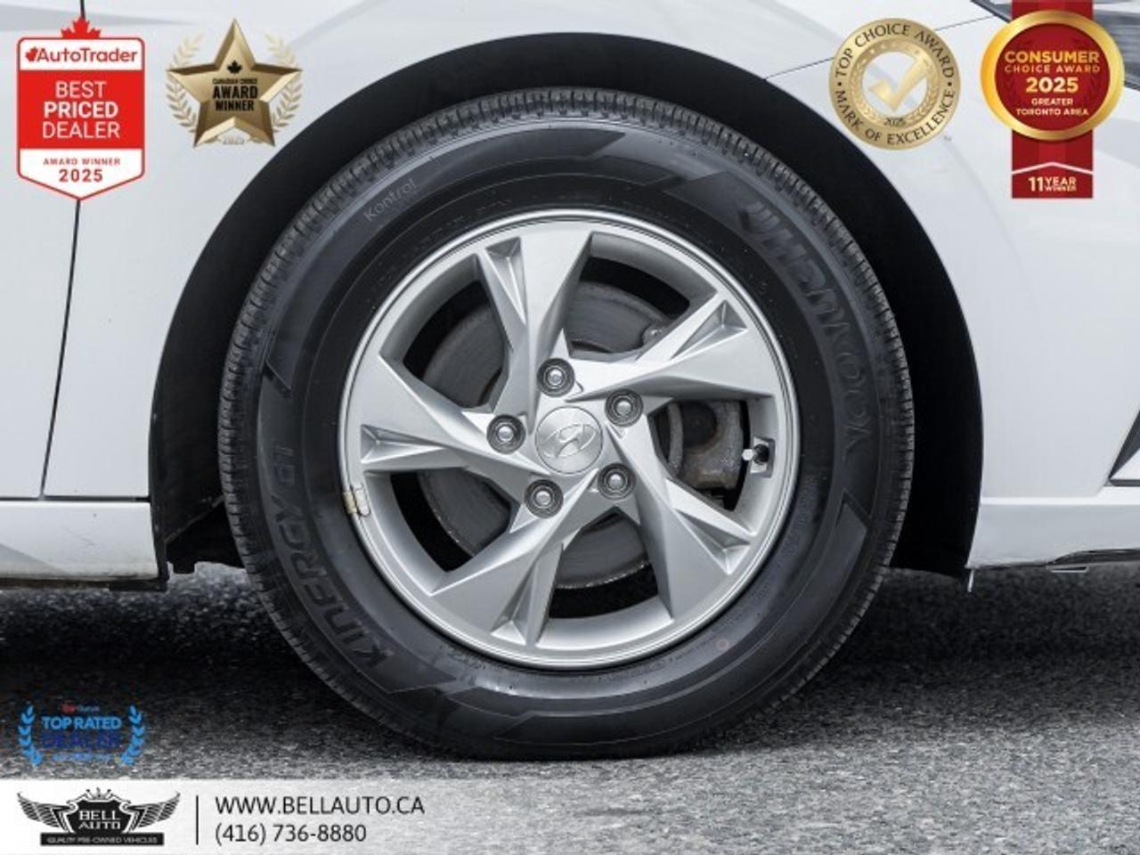 2022 Hyundai Elantra Essential   B.CAM   APPLE CP   HEATED SEATS   BLUE Photo