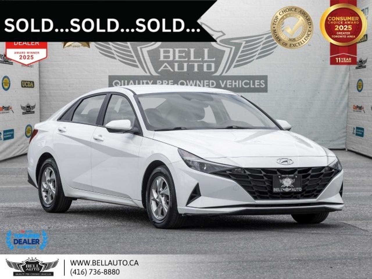 2022 Hyundai Elantra Essential   B.CAM   APPLE CP   HEATED SEATS   BLUE Photo0