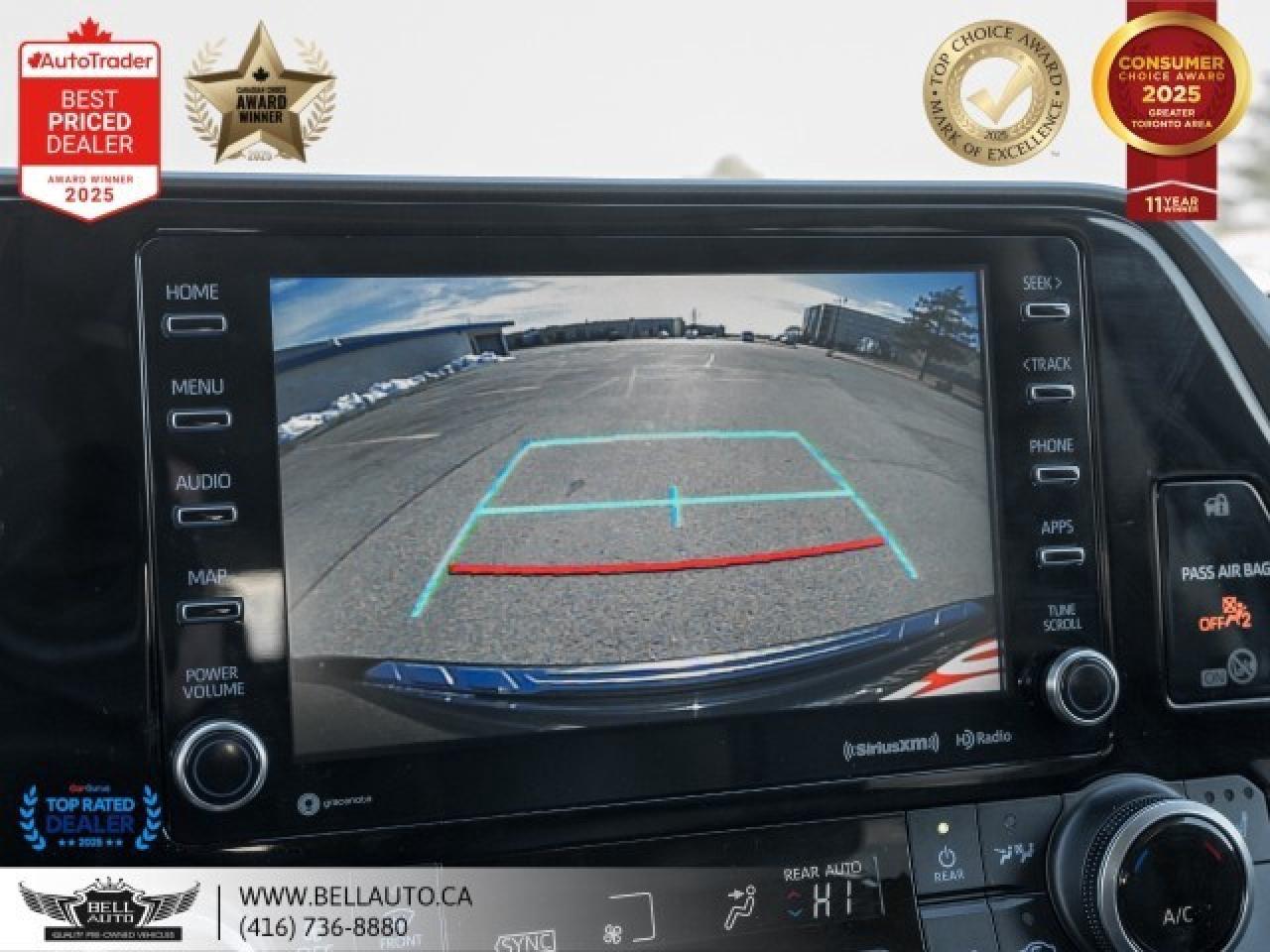 2022 Toyota Highlander Hybrid XLE   8PASS   SUNROOF   PWR & HTD LTHR   B. Photo