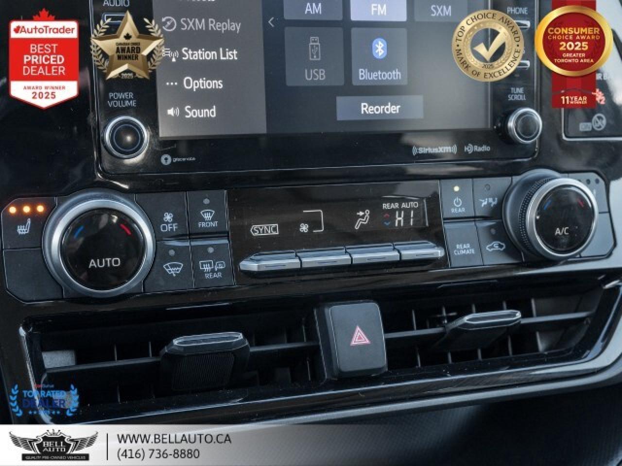 2022 Toyota Highlander Hybrid XLE   8PASS   SUNROOF   PWR & HTD LTHR   B. Photo