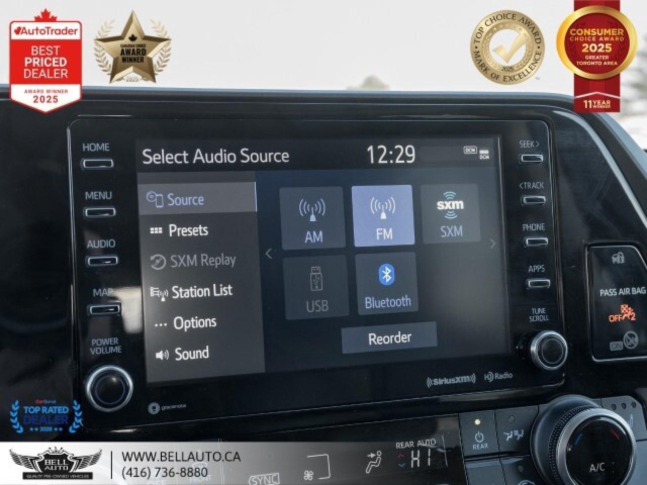 2022 Toyota Highlander Hybrid XLE   8PASS   SUNROOF   PWR & HTD LTHR   B. Photo