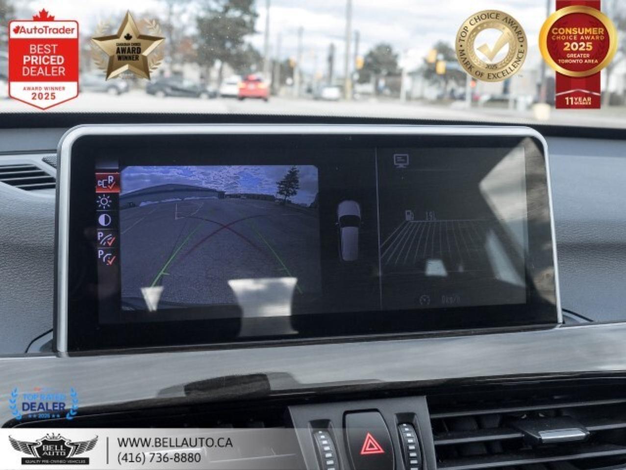 2017 BMW X1 xDrive28i   B.CAM   PANO  HTD MMRY SEAT   WOODTRIM Photo4