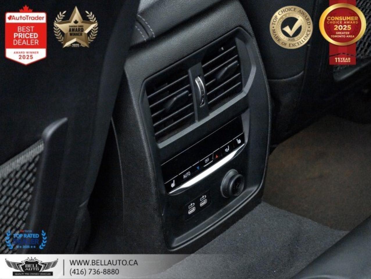 2020 BMW 3 Series 330i xDrive   NAVI   SUNROOF   B.CAM   PARKASST Photo