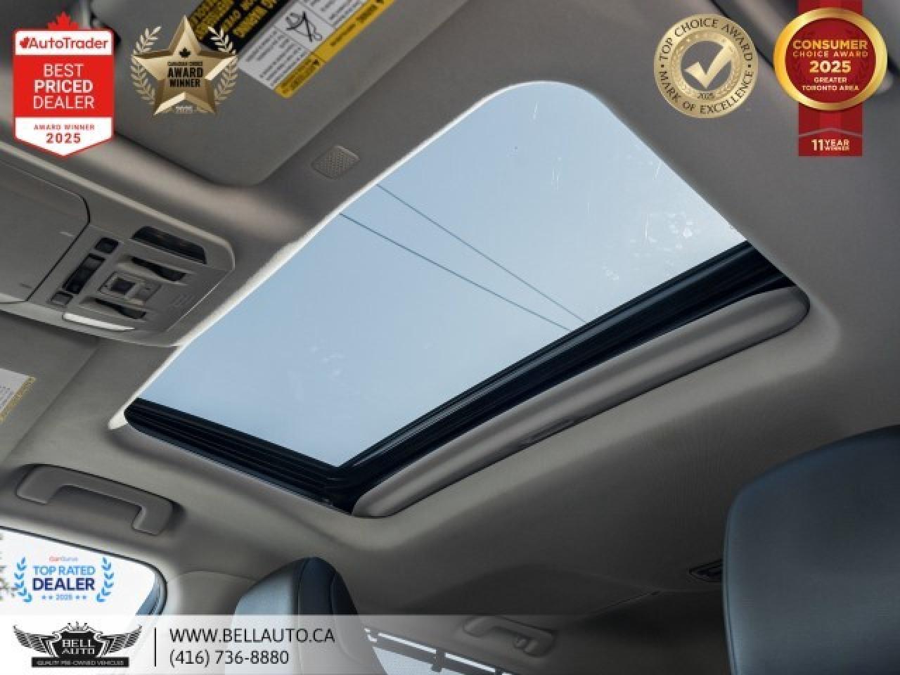 2022 Toyota Highlander Hybrid XLE   8PASS   SUNROOF   PWR & HTD LTHR   B. Photo