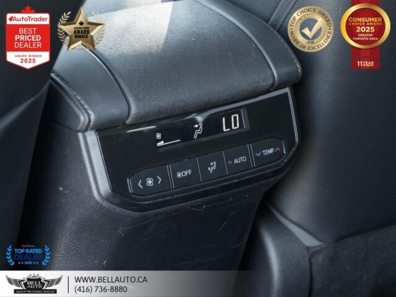 2022 Toyota Highlander Hybrid XLE   8PASS   SUNROOF   PWR & HTD LTHR   B. Photo