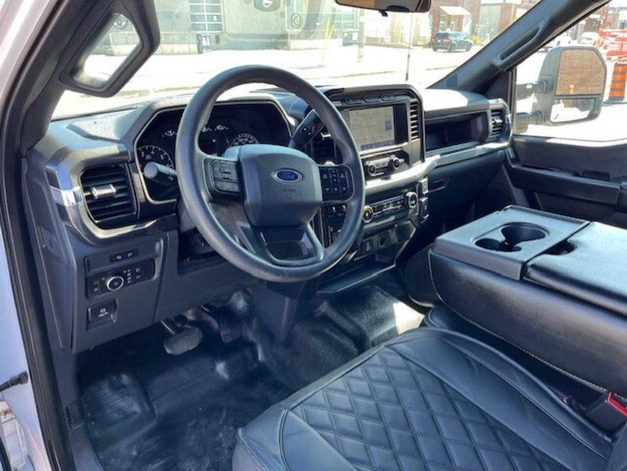 2022 Ford F-150 4WD SuperCrew 5.5 Box CERTIFIED-WE FINANCE-1 OWNER Photo