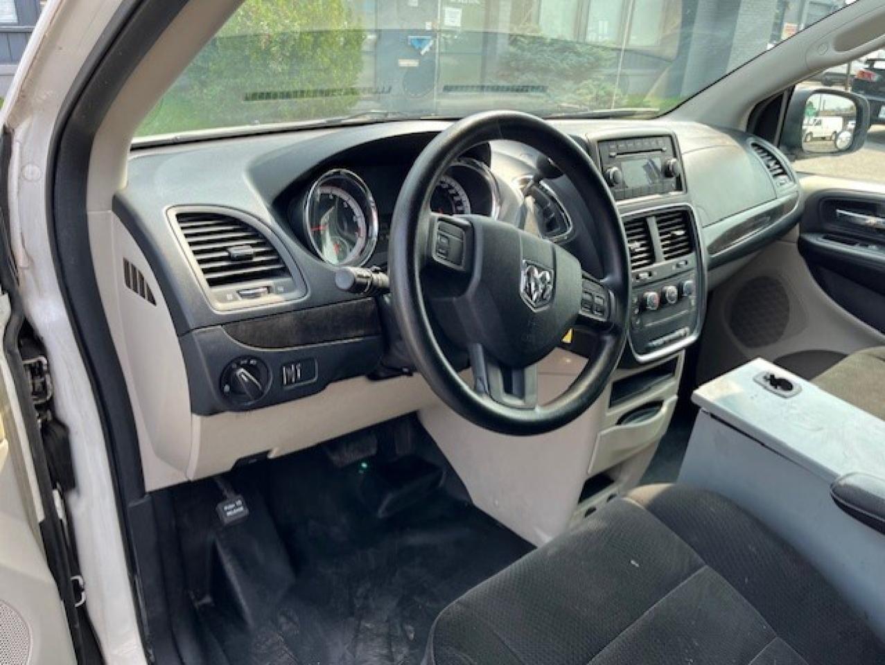 2012 RAM Cargo Van ONLY 88,000KM-LADDER RACKS-SHELVES-DIVIDER-1 OWNER Photo