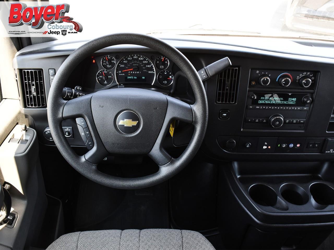 2022 Chevrolet Express 2500 LT Photo