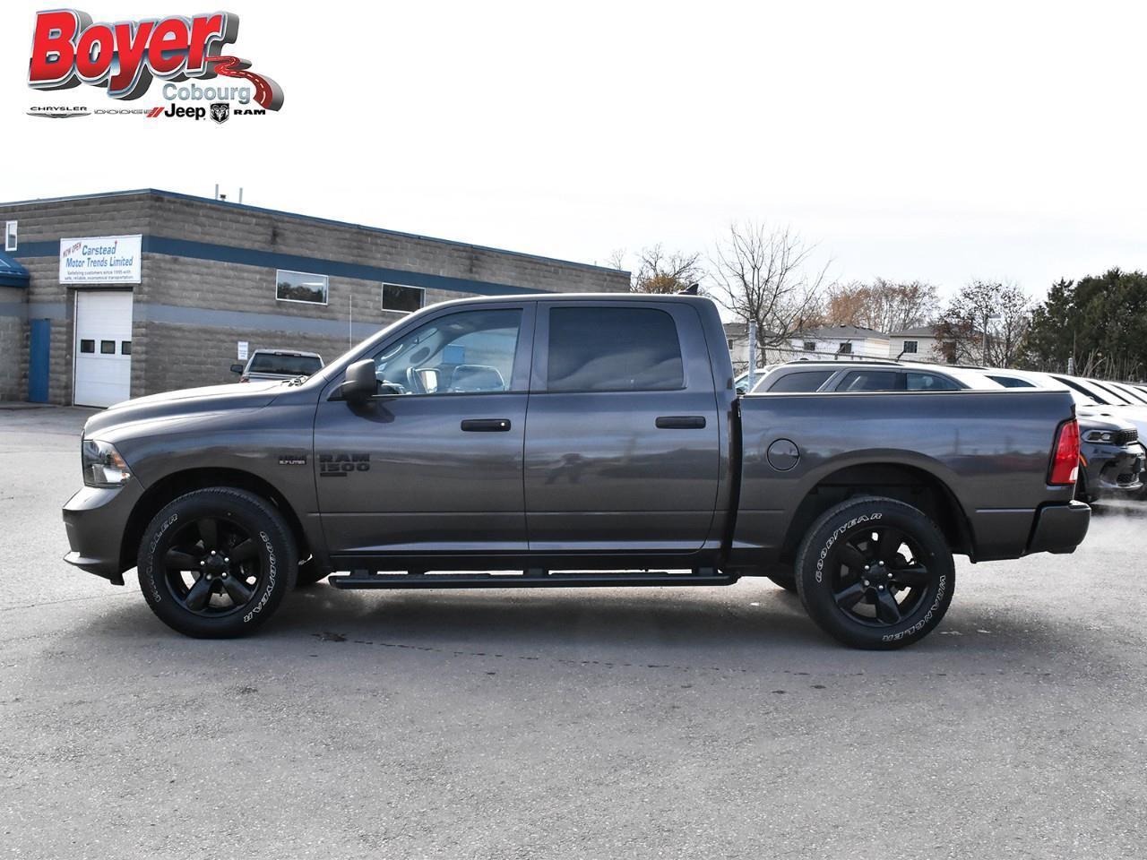 2023 RAM 1500 Classic TRADESMAN Photo4