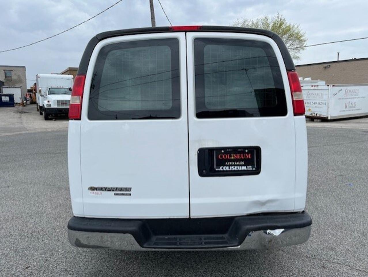 2014 Chevrolet Express 3500 EXTENDED 4.8L V8-DIVIDER-SHELVES-NEW TIRES-BRAKES Photo