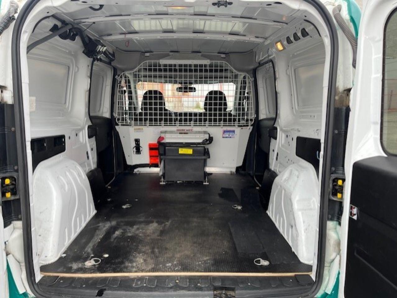 2016 RAM Promaster City Wagon SLT **ONLY 70,000KM-CAMERA-DIVIDER-1 OWNER** Photo