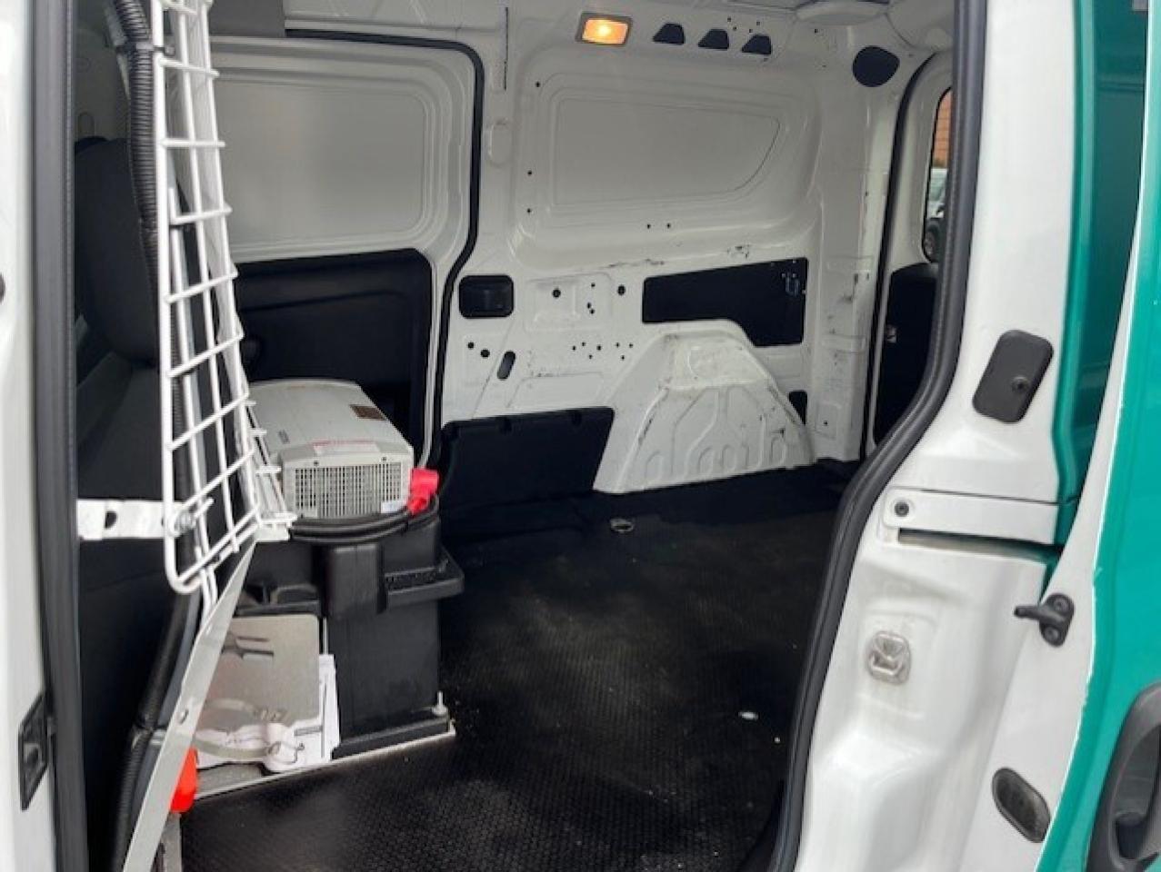 2016 RAM Promaster City Wagon SLT **ONLY 70,000KM-CAMERA-DIVIDER-1 OWNER** Photo