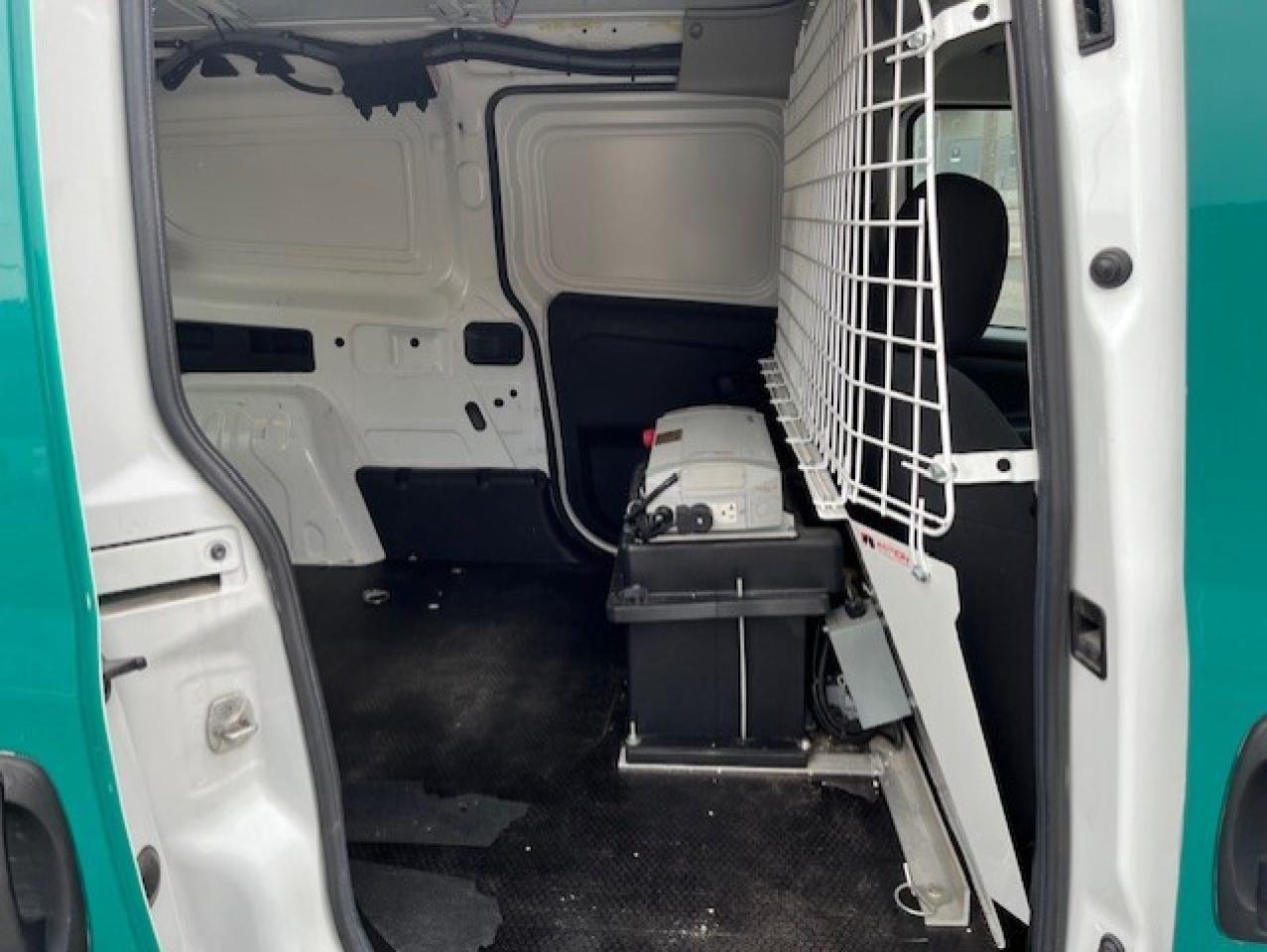 2016 RAM Promaster City Wagon SLT **ONLY 70,000KM-CAMERA-DIVIDER-1 OWNER** Photo